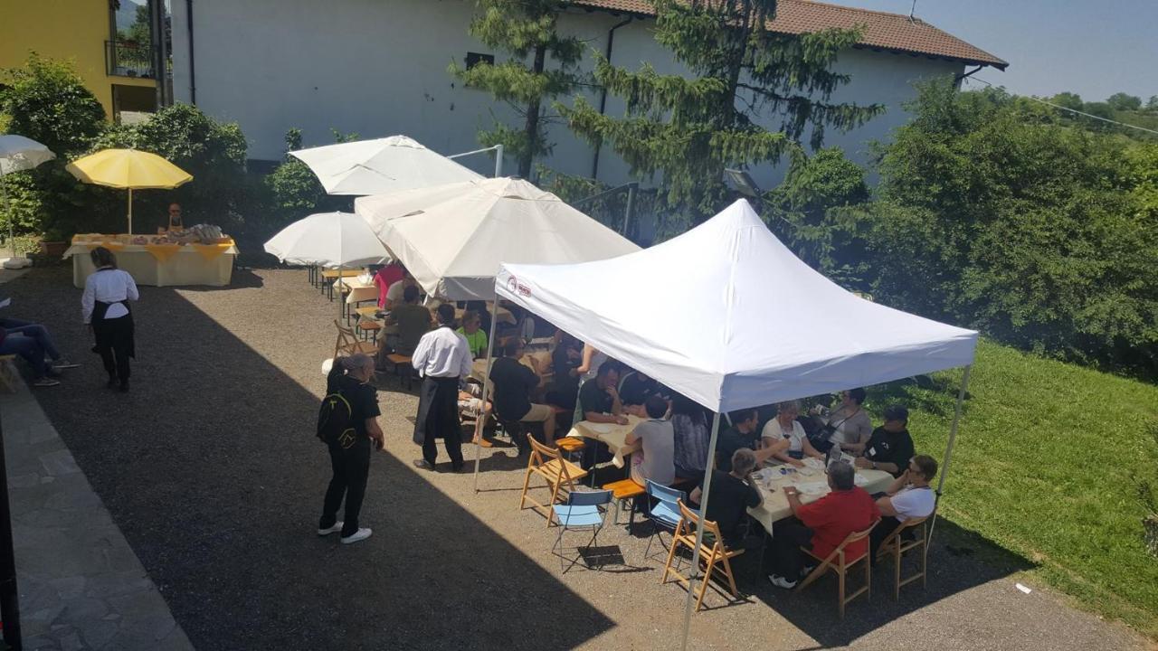 Gli Acini Bed & Breakfast Pietra dei Giorgi Dış mekan fotoğraf