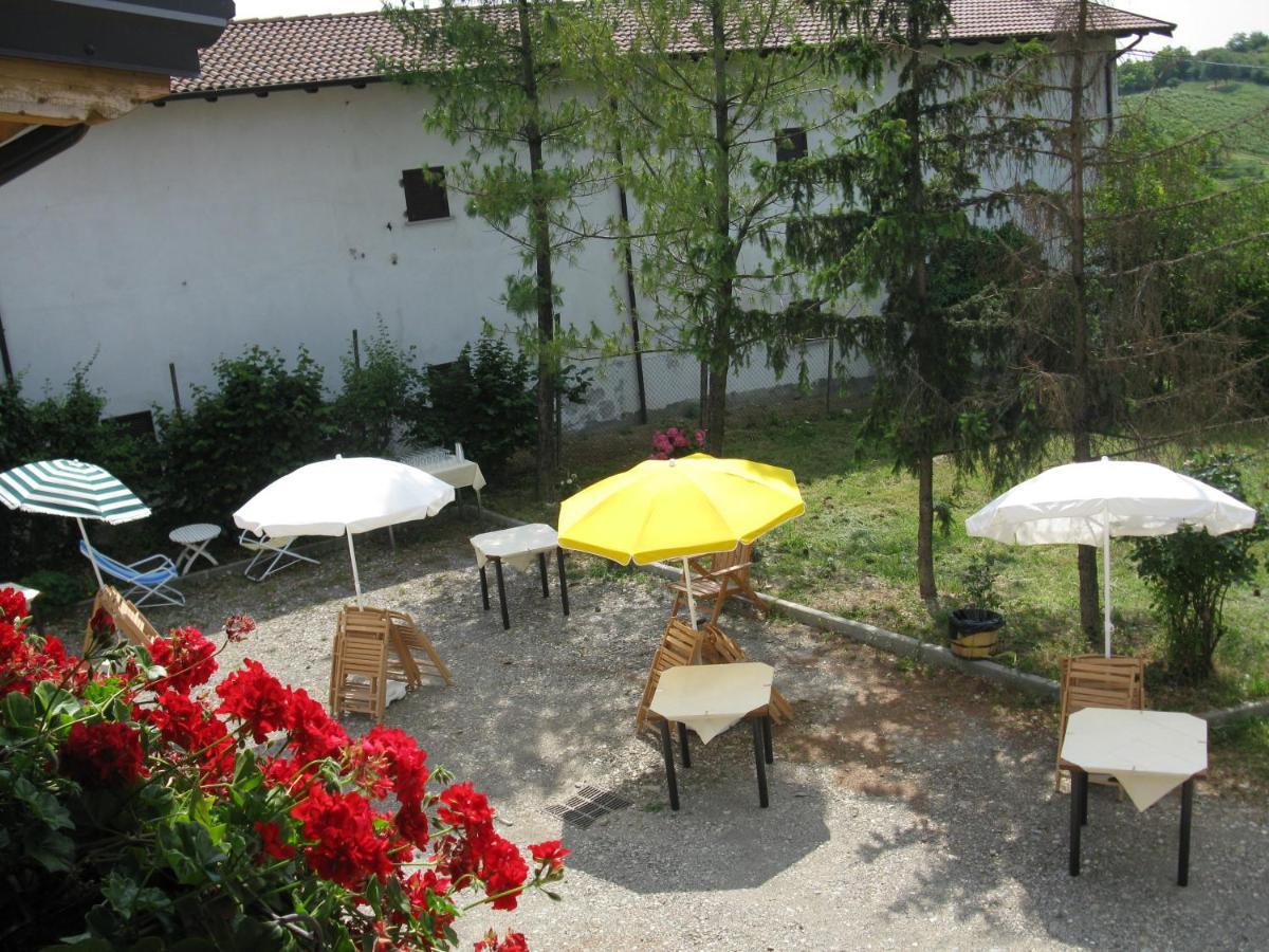 Gli Acini Bed & Breakfast Pietra dei Giorgi Dış mekan fotoğraf